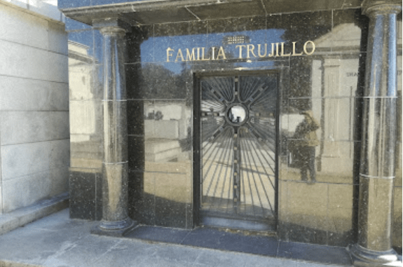 Hasta que la muerte nos reuna… @EliadesAcosta1 Hasta que la muerte nos reuna… @EliadesAcosta1